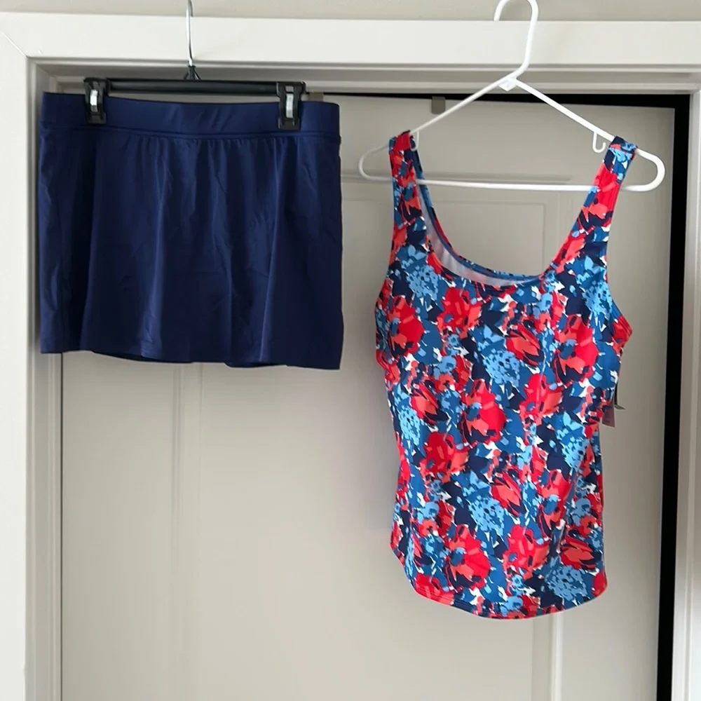 L.L.Bean Rustic blue vintage floral tankini with navy skirted bottom nwt size 14 - Picture 1 of 10
